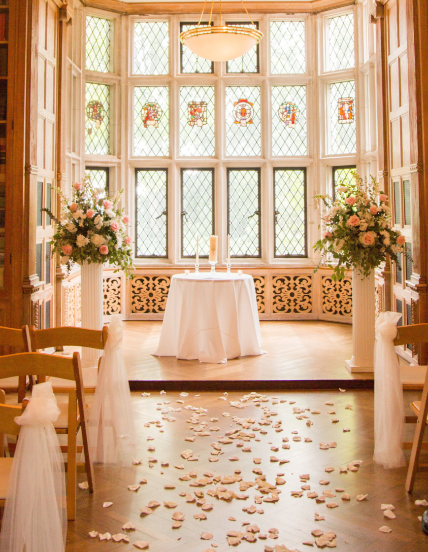 Wedding ceremony in the Founders Room