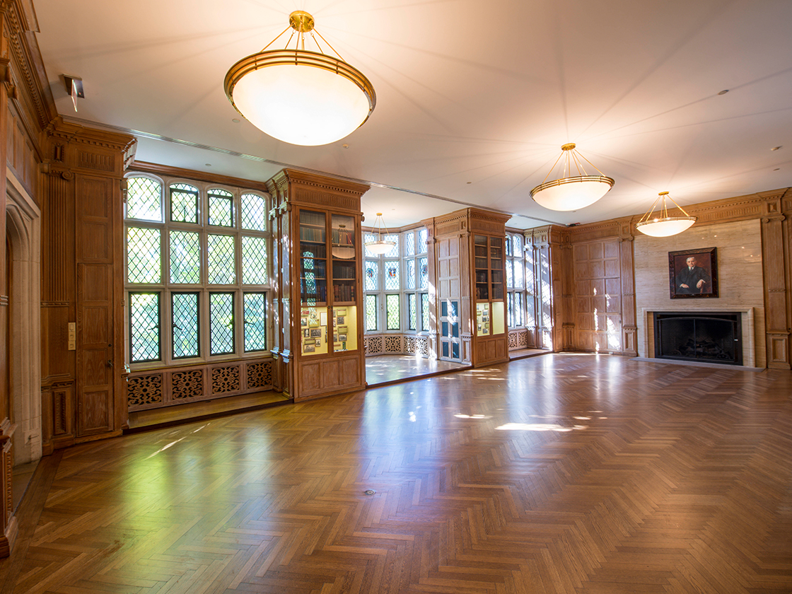 Photo of the Founder's Room in The Morton Arboretum's Thornhill Education Center