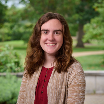 Headshot portrait of Rebekah Mohn